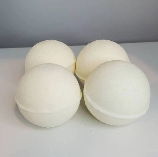 Eucalyptus Essential Oil Blend| Sinus /Cold/Allergy Relief Bath Bombs & Shower Steamers| Handmade| Plant Based